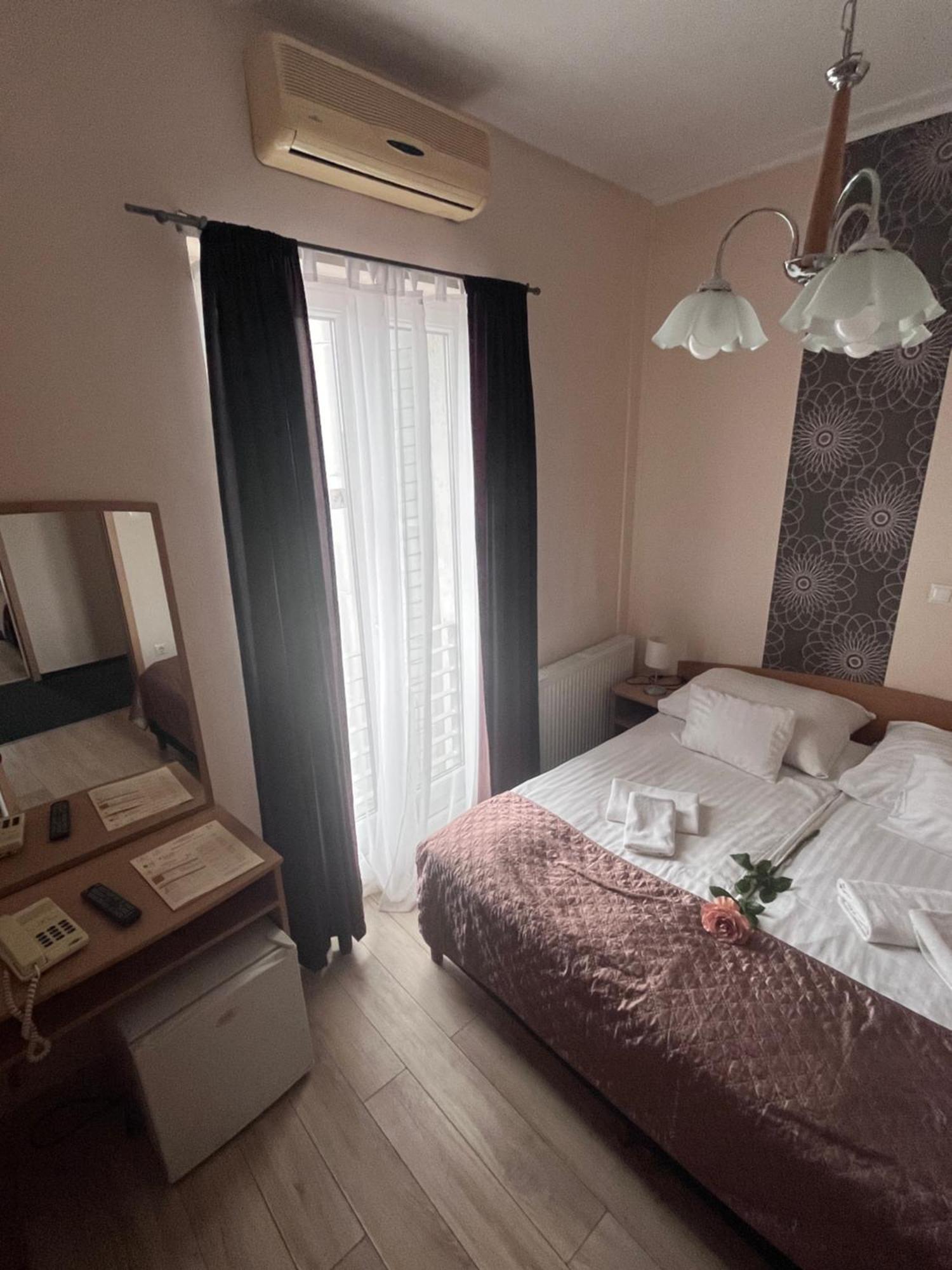 Hotel Rose City Budapest Eksteriør bilde