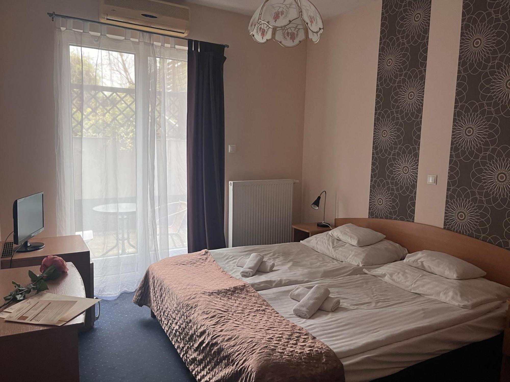 Hotel Rose City Budapest Eksteriør bilde